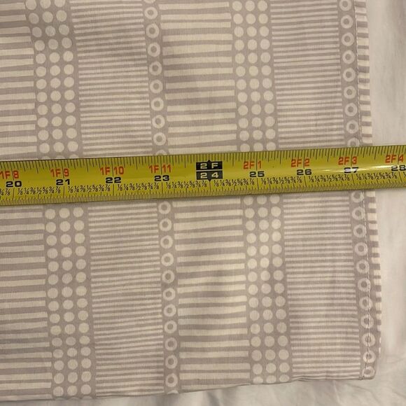 Michelle McDowell Gray Top Blouse Womens Medium Geometric Lightweight - Picture 6 of 10